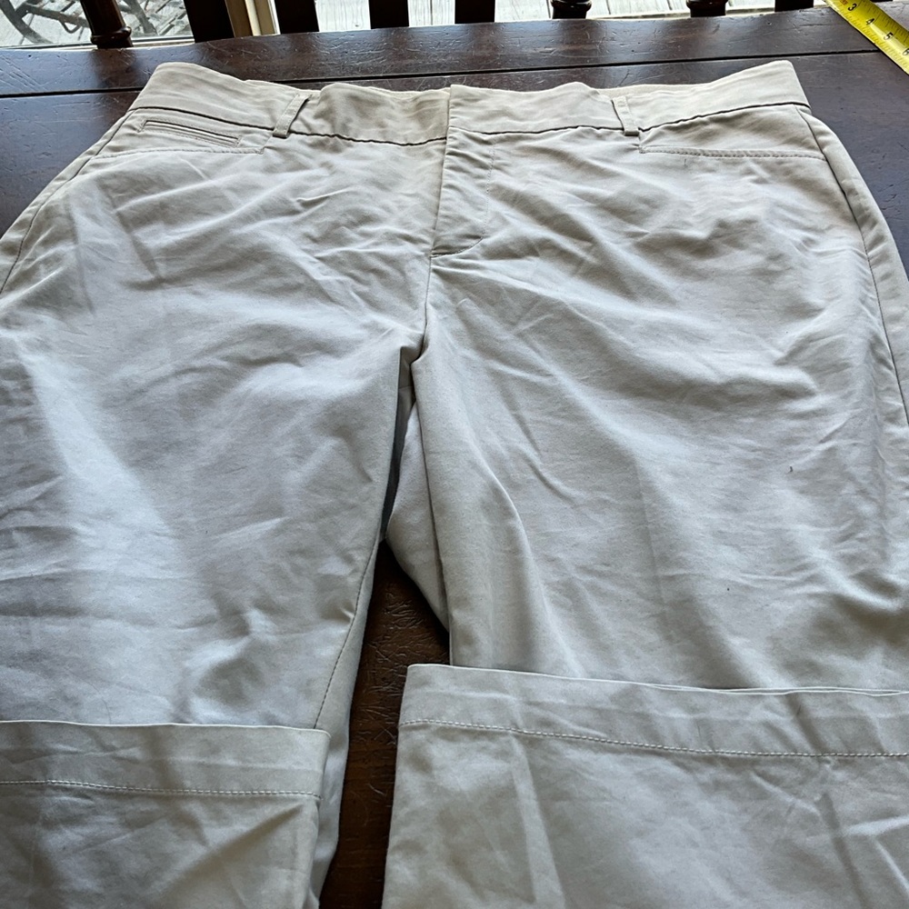 Dockers size 20W Short khaki pants